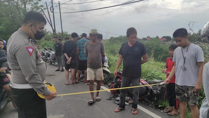 Kumpulan Fakta Hasil Olah TKP Kecelakaan Tabrakan Seorang Remaja Pengemudi Sepada Motor Terseret Mobil Pickup Hingga Kaki Kanannya Putus di Parepare
